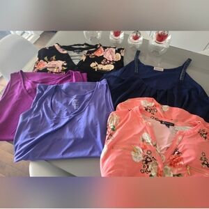 Bundle Lot Of 5 4XL Multiple Brands Floral and Solid Women's Tops Collection